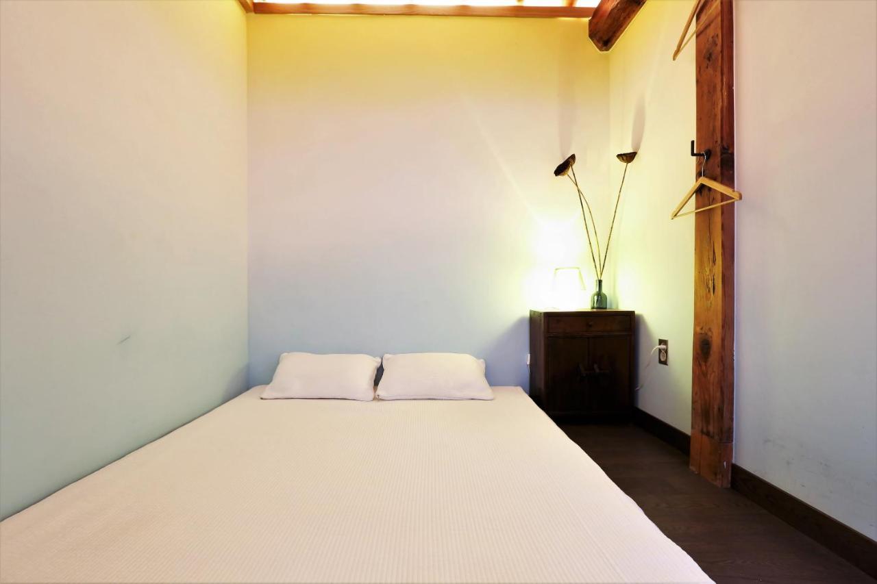 'Hanok Hanok' Boutique Stay Seoul - 2Min From Gyeongbokgung Palace Station المظهر الخارجي الصورة