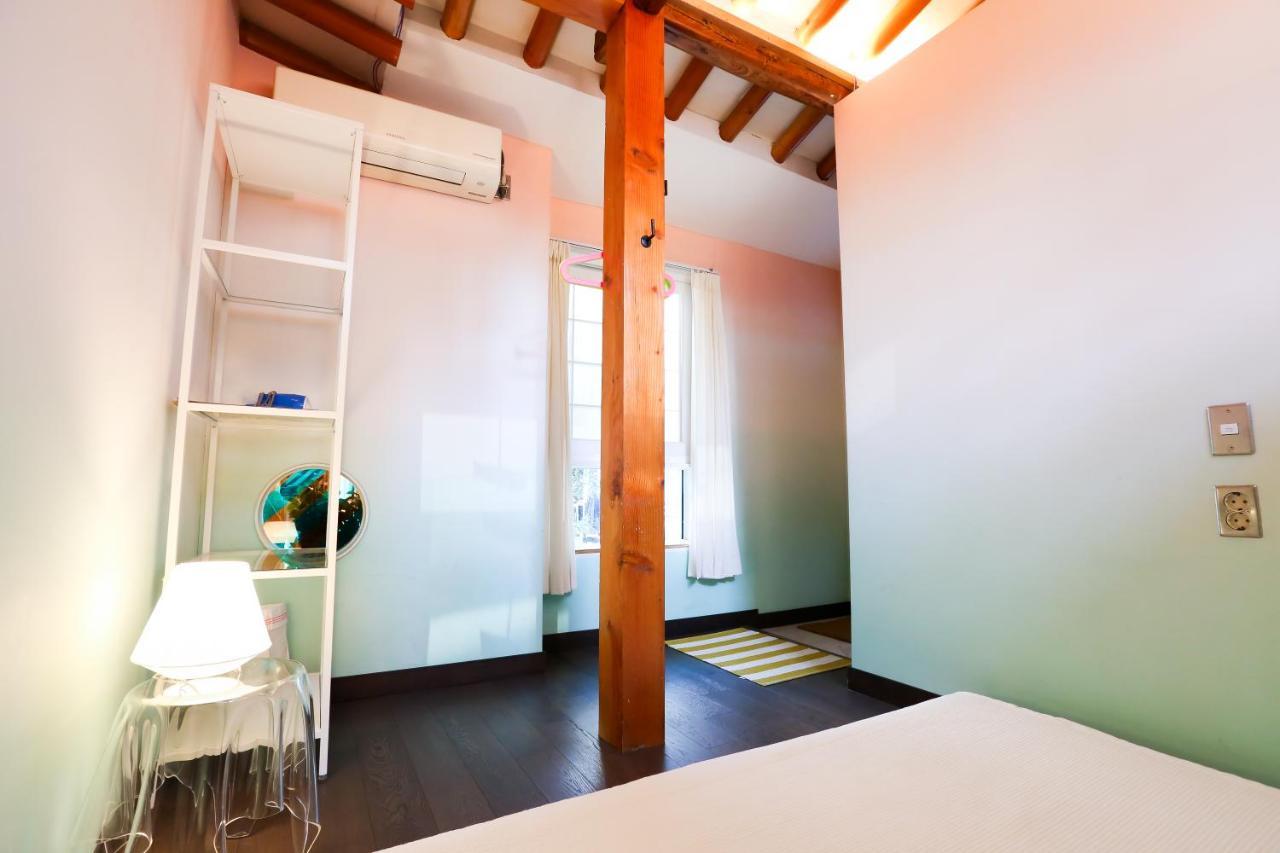 'Hanok Hanok' Boutique Stay Seoul - 2Min From Gyeongbokgung Palace Station المظهر الخارجي الصورة