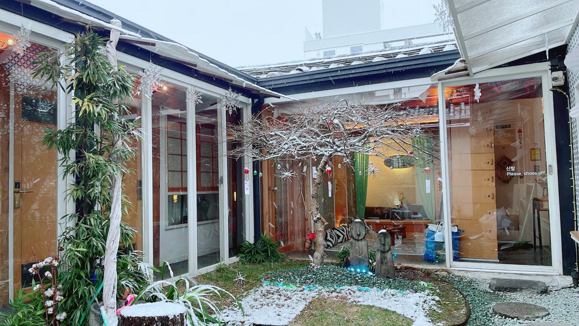 'Hanok Hanok' Boutique Stay Seoul - 2Min From Gyeongbokgung Palace Station المظهر الخارجي الصورة